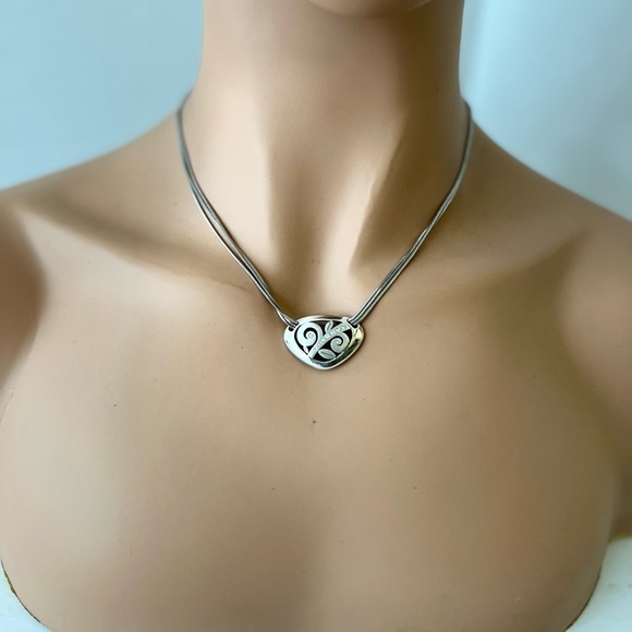 Brighton Eve Delight Short Leaf Necklace silver plated excellent. Condition … - Picture 2 of 6
